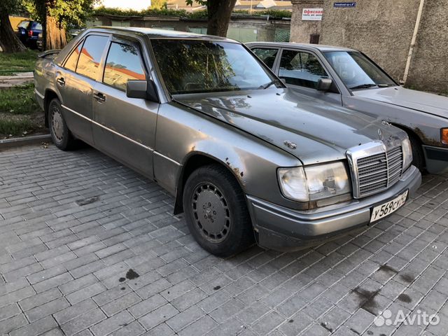 На болты мерседес 124 w124 седан На болты мерседес 124 w124 седан