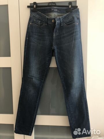 Джинсы и рубашка Guess и Armani Джинсы и рубашка Guess и Armani