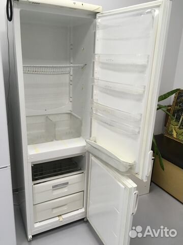 Холодильник Zanussi zrb35o