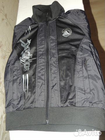 Костюм спортивный