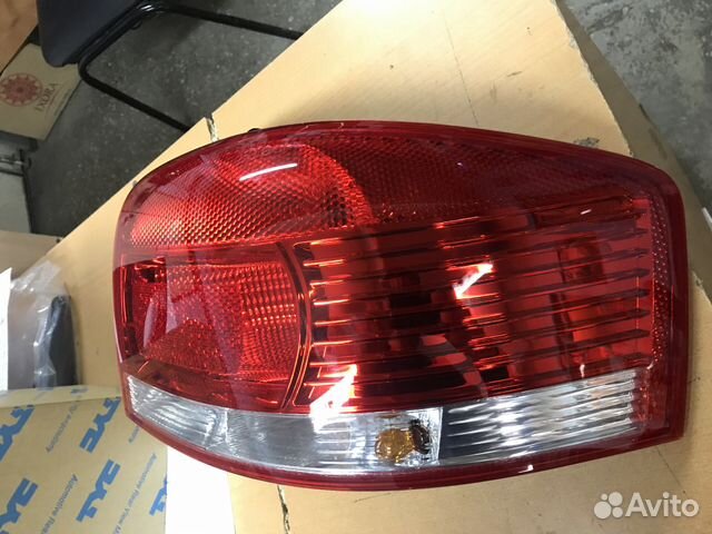 Фонарь задний правый Audi A3 с 2004 Фонарь задний правый Audi A3 с 2004