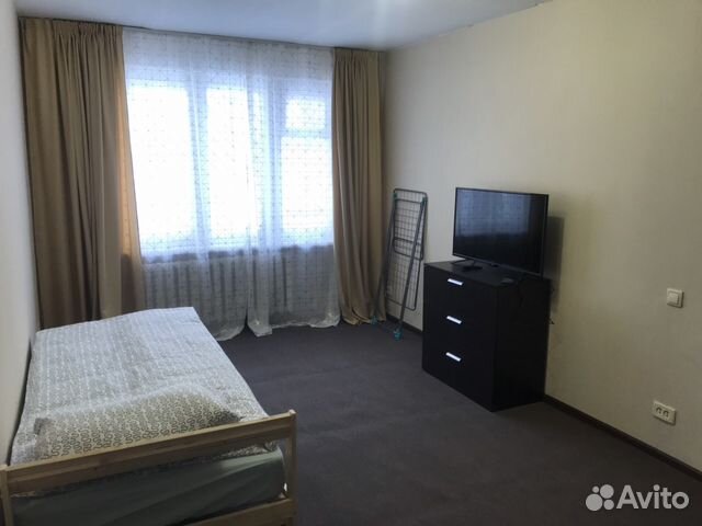 2-к квартира, 42 м², 1/5 эт.