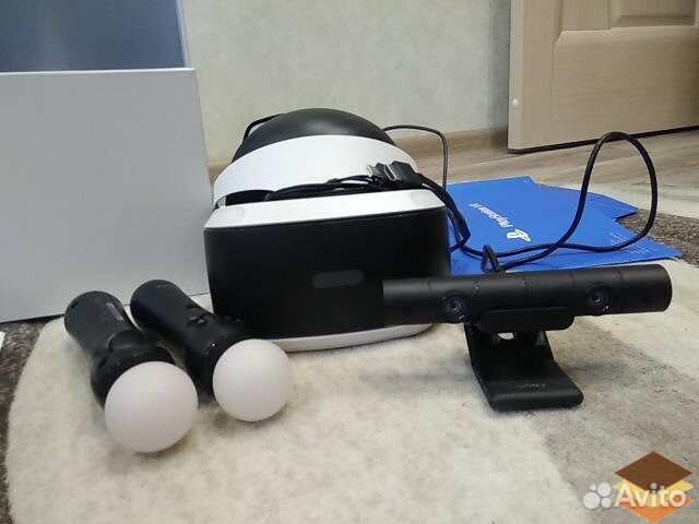 Комплект виртуальной реальности Sony PS4 VR