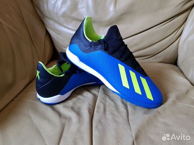 Сороконожки Adidas новые 40.5 р (26.5 см )