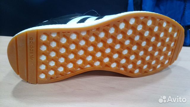 Кроссовки Adidas Iniki черные 36-41