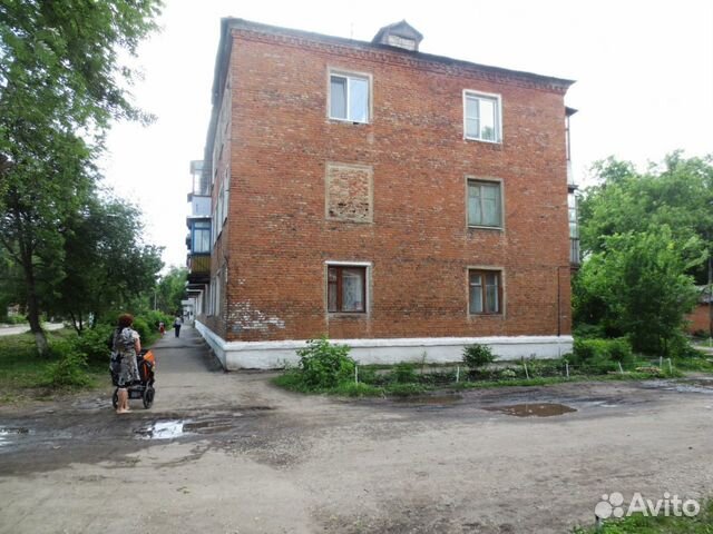 2-к квартира, 45 м², 1/3 эт.