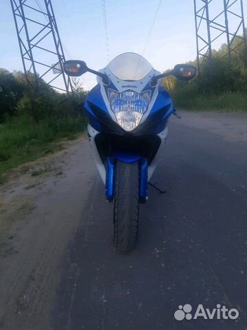 Suzuki GSX-R 600 Сузуки GSX R 600 L 12