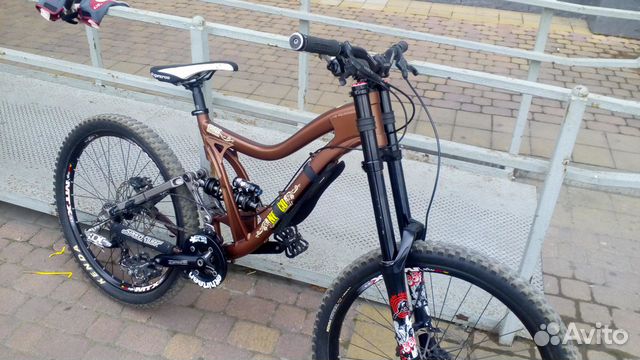 Горный велосипед Norco Custom DH + доп. запчасти