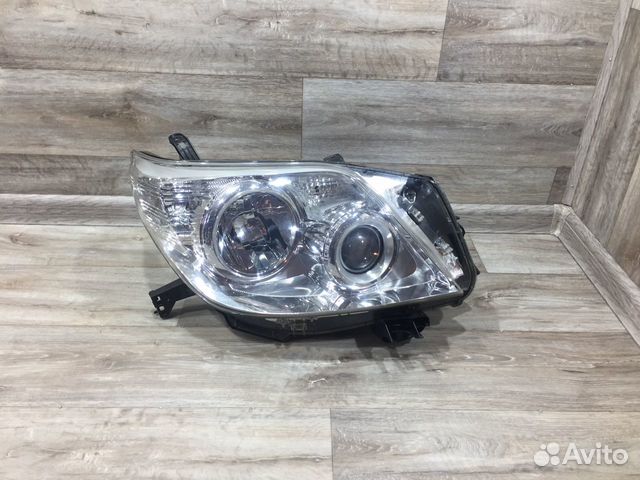 Фара правая Land Cruiser Prado 150 (09-13) / Прадо