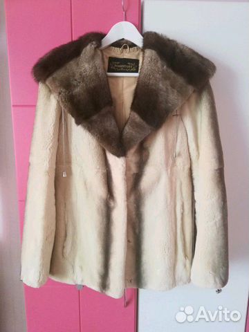 Шуба из бобрика с норкой