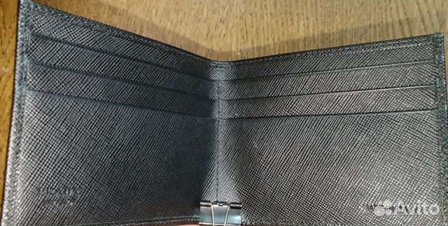 Kардхолдер Prada с багажной биркой