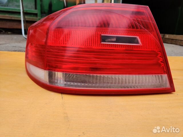 Фонарь в левое крыло BMW E92 63 21 7 174 403 Фонарь в левое крыло BMW E92 63 21 7 174 403