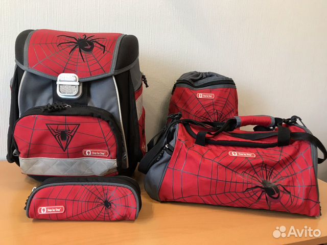 Школьный ранец