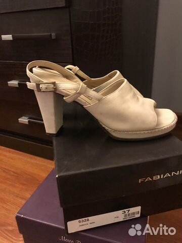 Босоножки итальянские кожаные Fabiani Босоножки итальянские кожаные Fabiani