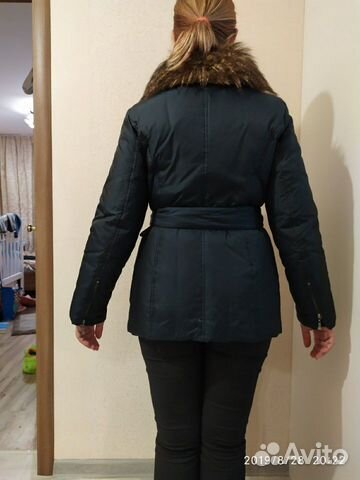 Зимняя куртка на пуху Зимняя куртка на пуху