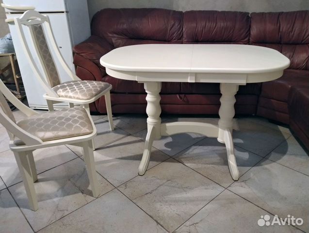 Стол овальный слоновая кость