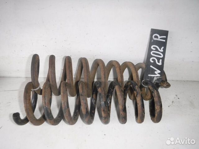 Пружина задняя Mercedes Benz W202 Пружина задняя Mercedes Benz W202