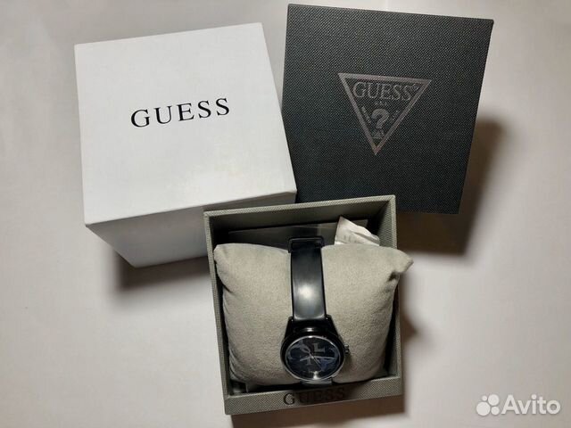 Часы guess