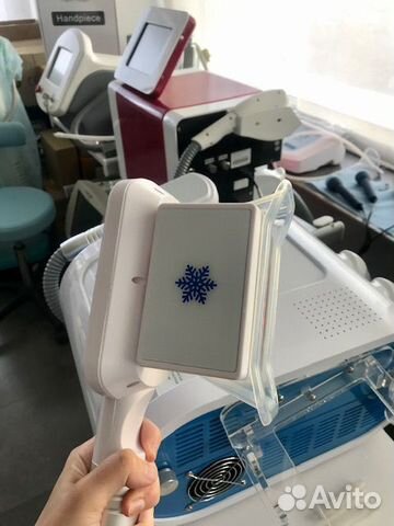 Аппарат криолиполиза с двумя манипулами 7008С Аппарат криолиполиза с двумя манипулами 7008С