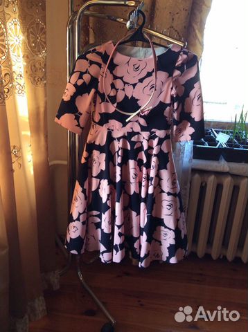 Платье розовое до роста 140 на стройную девочку Платье розовое до роста 140 на стройную девочку