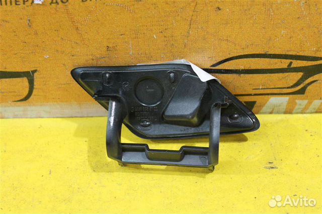 Крышка форсунки омывателя фар передняя левая