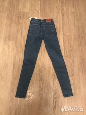 Джинсы Levi’s