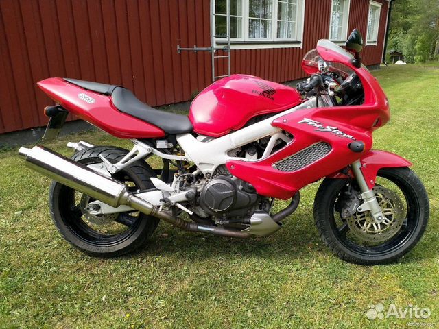 Мотоцикл Honda vtr1000f 2001г. литровый, 110л.с