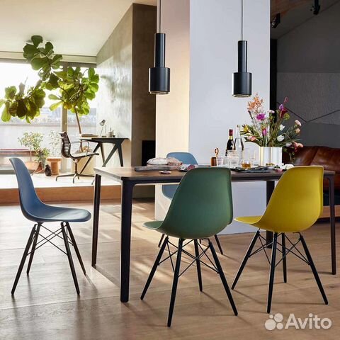 Стулья обеденные eames