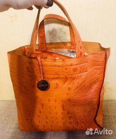 Сумка кожаная фирмы Furla, оригинал, Италия Сумка кожаная фирмы Furla, оригинал, Италия
