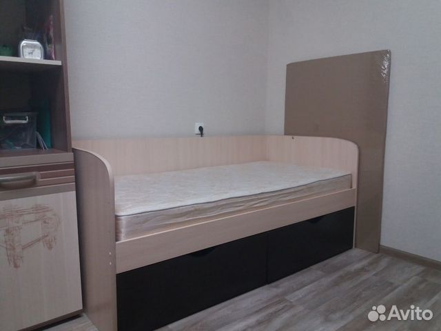 Кровать Кровать