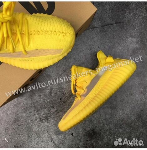 Кроссовки Adidas Yeezy Boost 350 v2 Кроссовки Adidas Yeezy Boost 350 v2
