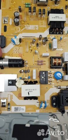 Телевизор SAMSUNG ue32m5550au (на запчасти) Телевизор SAMSUNG ue32m5550au (на запчасти)