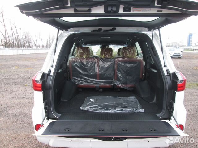 Lexus LX 4.5 AT, 2019