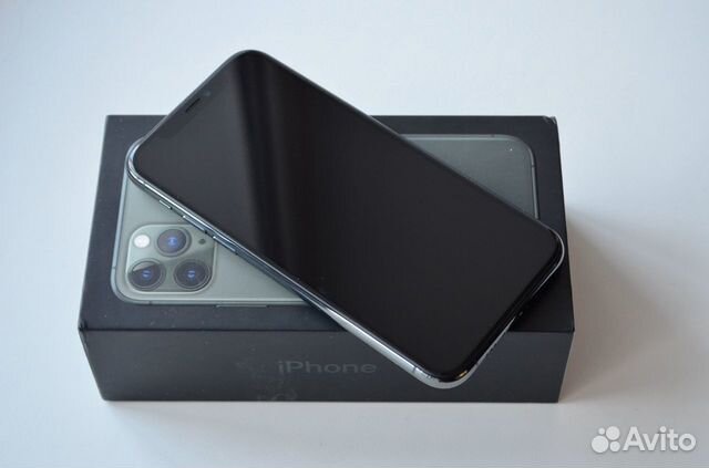 Как новый, Apple iPhone 11 Pro 64Gb Green Ростест