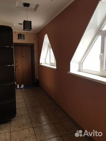 2-к квартира, 70 м², 9/9 эт.
