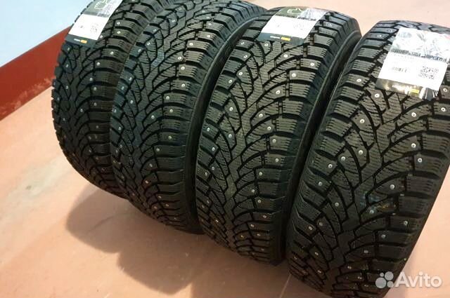 Новые Pirelli Formula Ice 235 60 18 R18 шипы Новые Pirelli Formula Ice 235 60 18 R18 шипы