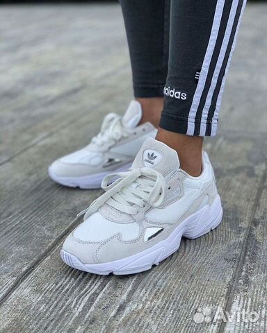 Кроссовки Adidas Falcon Кроссовки Adidas Falcon