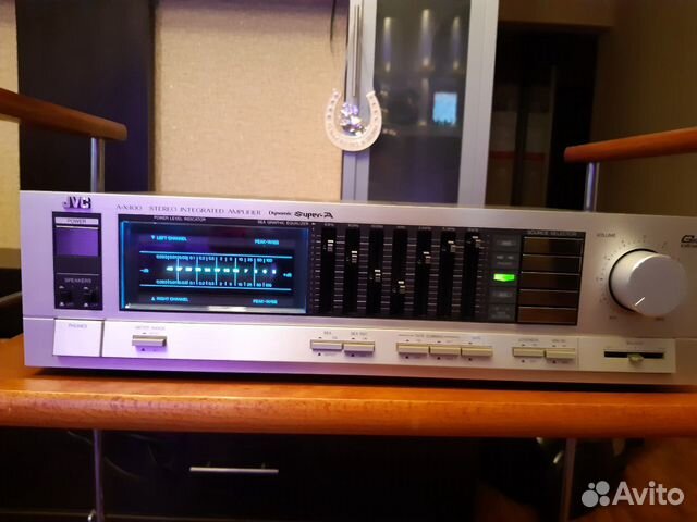 Усилитель JVC A-X400, 2 по 70 ватт