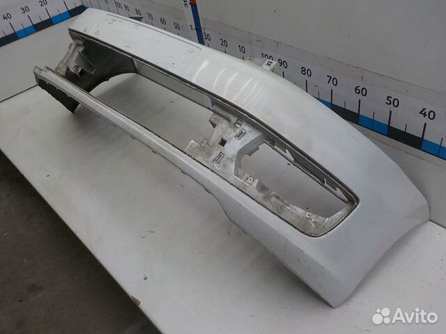 Бампер передний на Volkswagen Polo (Sed RUS) Бампер передний на Volkswagen Polo (Sed RUS)