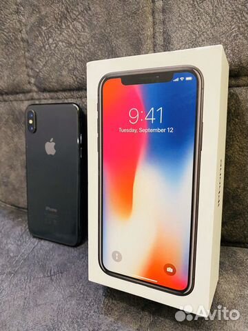 Телефон iPhone