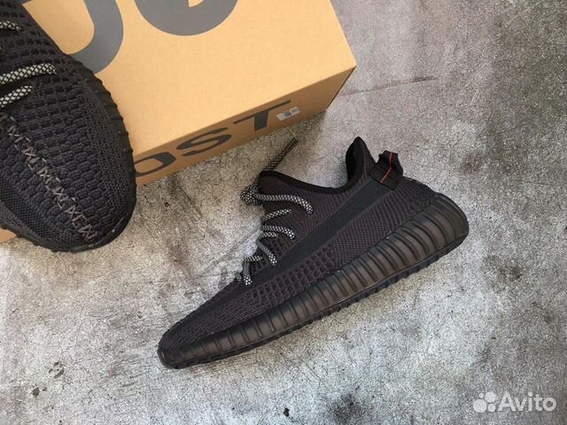 Кроссовки adidas yeezy boost 350 v2 black Кроссовки adidas yeezy boost 350 v2 black