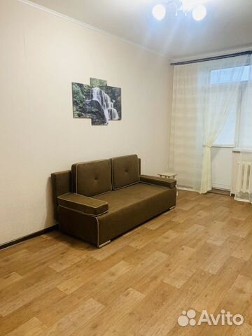 1-к квартира, 42 м², 2/4 эт.