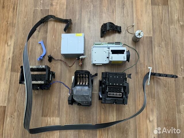 Разборка плоттера HP DesignJet 500/510/800 Разборка плоттера HP DesignJet 500/510/800