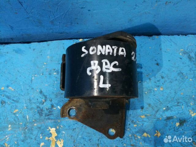 Опора двигателя левая Хендай Соната IV Sonata Опора двигателя левая Хендай Соната IV Sonata