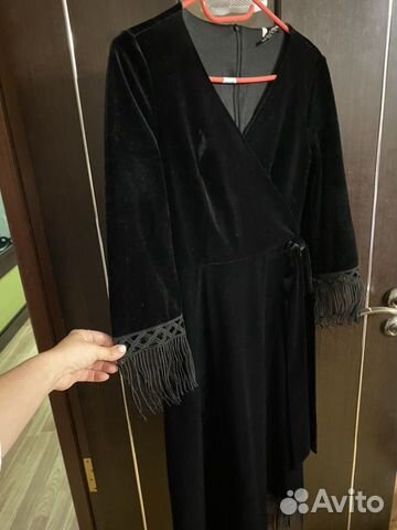 Платье бархатное