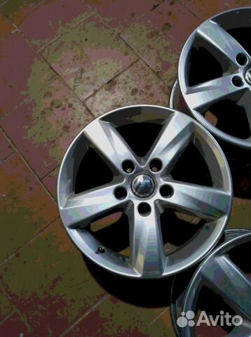 Диски бу оригинал R17 LU на VW Touareg Диски бу оригинал R17 LU на VW Touareg