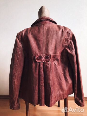 Кожаная куртка женская dkny Jeans, M оригинал Кожаная куртка женская dkny Jeans, M оригинал