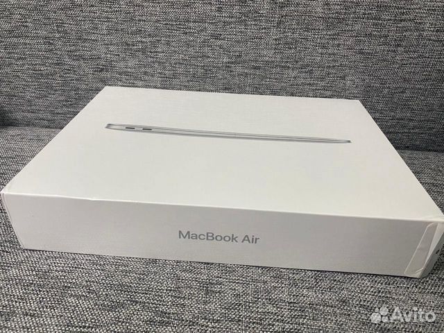 MacBook Air 13 - inch, Silver, 1.6GHz, 8GB, 256GB