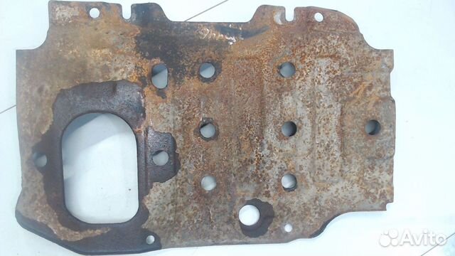 Защита моторного отсека (картера двс) Mazda В, 200