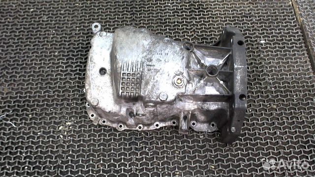 Поддон Renault Megane 3 2009, 2009 Поддон Renault Megane 3 2009, 2009